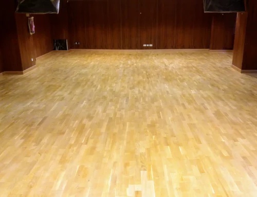 Restauración de tarima flotante de roble – Chamberí – Colegio de Técnicos Industriales