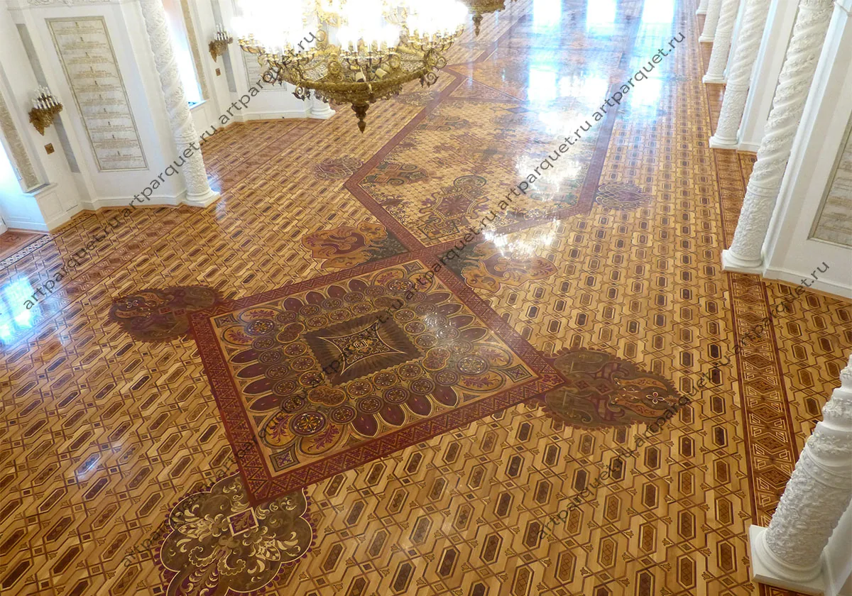 Parquet terminado en la Sala Georgievsky